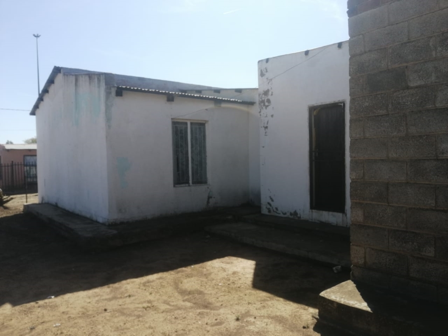 3 Bedroom Property for Sale in Botshabelo Free State